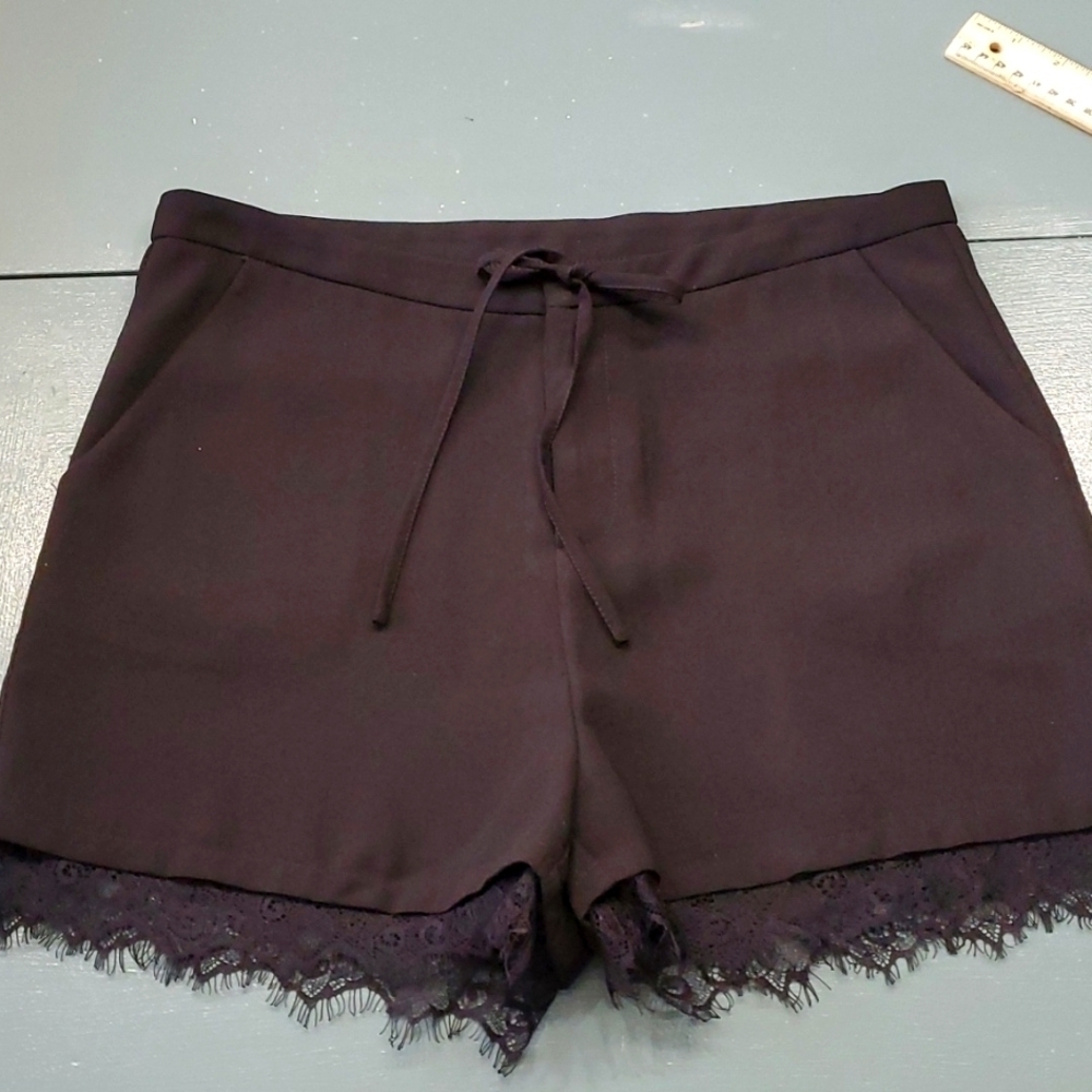Paper Crane Black Lace-Trim Drawstring Shorts